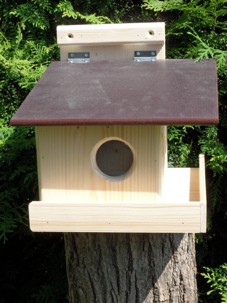 Squirrel sleeping house Kobel feeding house Squirrel Kobel made of spruce wood, handmade in Lower Bavaria. Roof water-resistant screen printing panel image 2