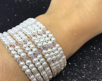 White Pearl Glass Beaded Bracelet with Crystal Accents