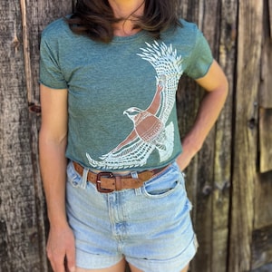 Hawk-ontwerp gedrukt op mouwloze v-hals, crop top en tanktop
