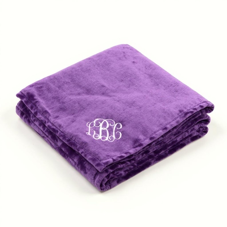 Personalized Fleece Blanket, Embroidered Cuddle Blanket, Monogram Throw Blanket, Custom Engagement Gift for Couple, Gift for Loved Ones image 2