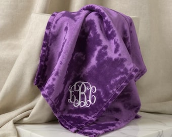 Personalized Fleece Blanket, Embroidered Cuddle Blanket, Monogram Throw Blanket, Custom Engagement Gift for Couple, Gift for Loved Ones