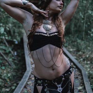 Bandou halter crop top bamboe top godin top Tribal Fusion top buikdans top halter top festival top Fairy Top bikinitop dansen Dakini