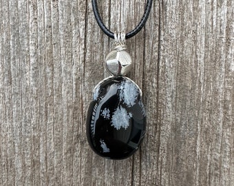 Snowflake Obsidian for Balance, Truth and Sacral Chakra Connection.