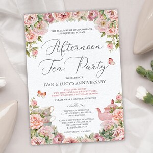 5 x 7 Zaproszenie na rocznicową imprezę Afternoon Tea z różowymi kwiatami, czajniczkiem, filiżanką, motylem i Corjl Edytowalne cyfrowe pobieranie