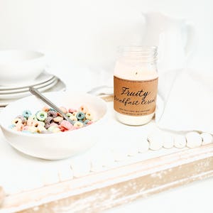 Fruit loops candle toucan sam vintage candle nostalgia novelty candle vintage decor fruity candle scented candles Froot Loops cereal candles