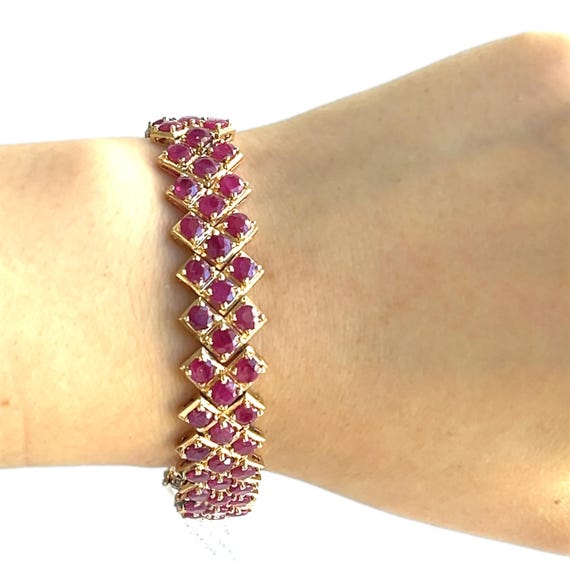 Retro-Style Natural Round Ruby APP. 6.00 CWT 14K … - image 2