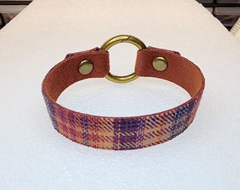 Supernatural I LOOK GOOD Sam Winchester fabric bracelet, made from screen accurate plaid.  Size 7.5", L Ring closure