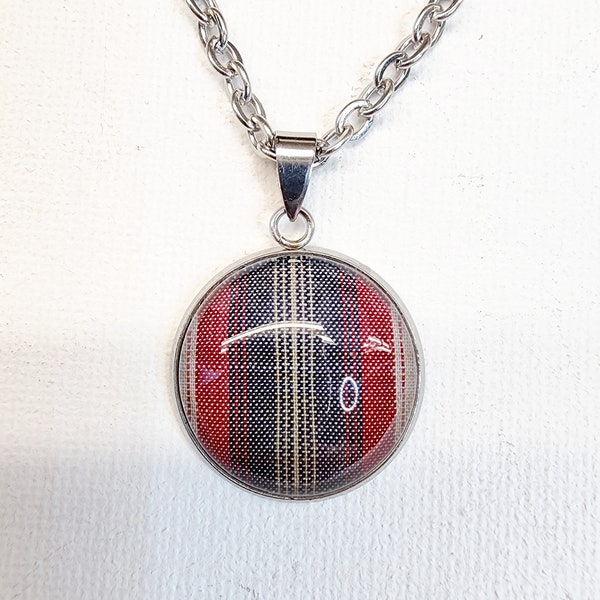 Supernatural LAZARUS RISING Dean Stainless necklace made from RARE Screen Accurate Sam Winchester Plaid. 20mm Stone. Vertical Stripe.