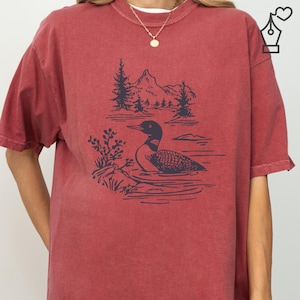 Comfort Colors Loon Shirt Bird Graphic Tee Nature Inspired Loon Shirt Casual Loon Tee Unisex Crewneck Bird Lover Shirt Wildlife Graphic Tee Ornithology Gift Tee Birdwatcher Outfit Casual Wear Shirt Lake Bird Graphic Tee Outdoor Bird Shirt Nature Lover Gift Shirt