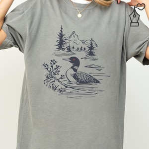 Comfort Colors Loon Shirt Bird Graphic Tee Nature Inspired Loon Shirt Casual Loon Tee Unisex Crewneck Bird Lover Shirt Wildlife Graphic Tee Ornithology Gift Tee Birdwatcher Outfit Casual Wear Shirt Lake Bird Graphic Tee Outdoor Bird Shirt Nature Lover Gift Shirt