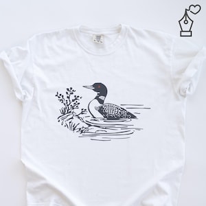 Comfort Colors Loon Shirt Bird Graphic Tee Nature Inspired Loon Shirt Casual Loon Tee Unisex Crewneck Bird Lover Shirt Wildlife Graphic Tee Ornithology Gift Tee Birdwatcher Outfit Casual Wear Shirt Lake Bird Graphic Tee Outdoor Bird Shirt Nature Lover Gift Shirt
