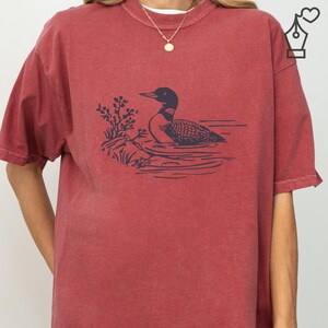 Comfort Colors Loon Shirt Bird Graphic Tee Nature Inspired Loon Shirt Casual Loon Tee Unisex Crewneck Bird Lover Shirt Wildlife Graphic Tee Ornithology Gift Tee Birdwatcher Outfit Casual Wear Shirt Lake Bird Graphic Tee Outdoor Bird Shirt Nature Lover Gift Shirt