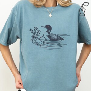 Comfort Colors Loon Shirt Bird Graphic Tee Nature Inspired Loon Shirt Casual Loon Tee Unisex Crewneck Bird Lover Shirt Wildlife Graphic Tee Ornithology Gift Tee Birdwatcher Outfit Casual Wear Shirt Lake Bird Graphic Tee Outdoor Bird Shirt Nature Lover Gift Shirt