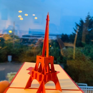 Torre Eiffel / tarjeta de acción de gracias, tarjeta de cumpleaños, tarjeta del día del padre, boda, tarjeta de felicitación / handmand 3D POPUP tarjetas de felicitación para todas las ocasiones