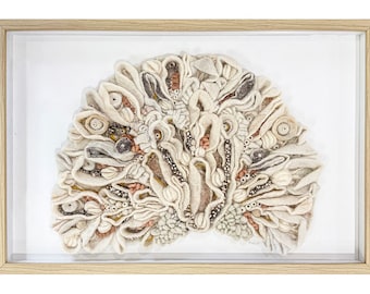 HIPÉRBOLE - Arte abstracto enmarcado en fieltro. Textiles orgánicos en tonos tierra. Decoración de pared en fieltro húmedo y agujado.