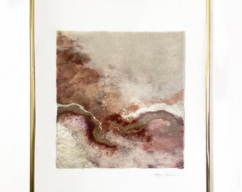 VENDIDO / CATÁFORA - Arte abstracto enmarcado en fieltro. Textiles orgánicos en vibrantes tonos tierra. Decoración de pared en fieltro húmedo y agujado.