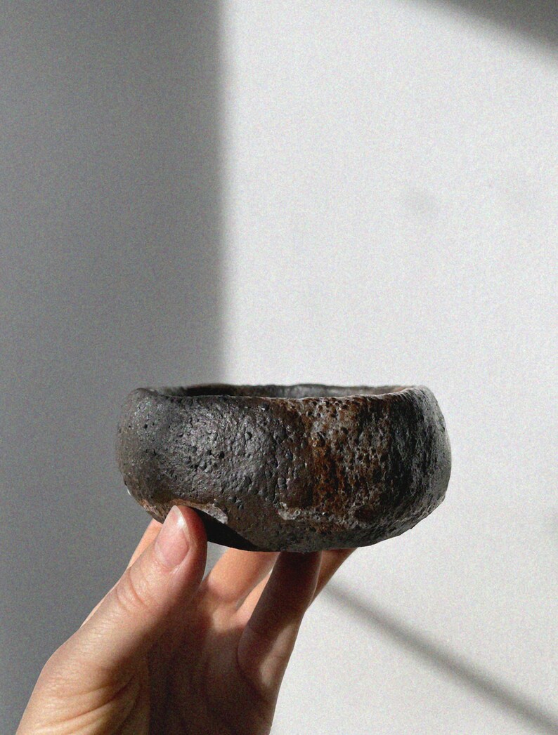 Small Earthy Hand Pinched Stoneware Bowl With Crater Surface From Shino Glaze Wabi Sabi Nature In Brown Pottery Jewelry Storage Jewelry Valresa Com
