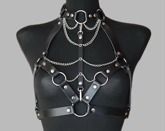 Burning Man Harness - Chain & Rings Leather Chest Choker Top - Cage Bra Bustier - Body Belt - Festival Accessory Costume Outfit for Woman