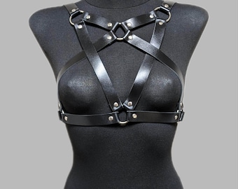 Halloween Pentagram Harnas Zwart Leren Borstband Gothic Top Damesriem Accessoires Kleding Outfit Kostuum voor Dames - Handgemaakt