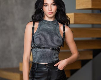 Casual Leather Thin Chest Harness Rings Cross Back Top Body Belt Minimalistic for Woman