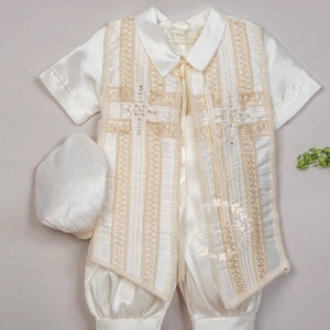 Ivory or White Boys Cross Cape and Hat Baptism Romper, Baptism Outfit for Boy, Traje de Bautizo, Baptism Ropon