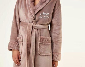 Personalized New Mom Gift, Cozy Gift Robe