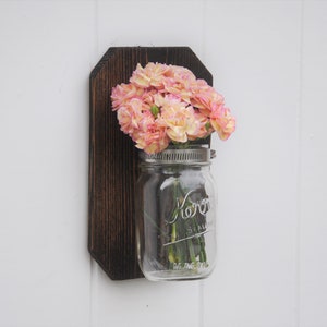 Reclaimed Wood Mason Jar Wall Sconce: Rustic Farmhouse Decor