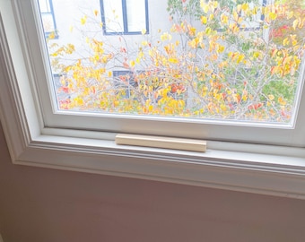 Add-on for Cat Window Perch | Extra piece for installation purposes only |