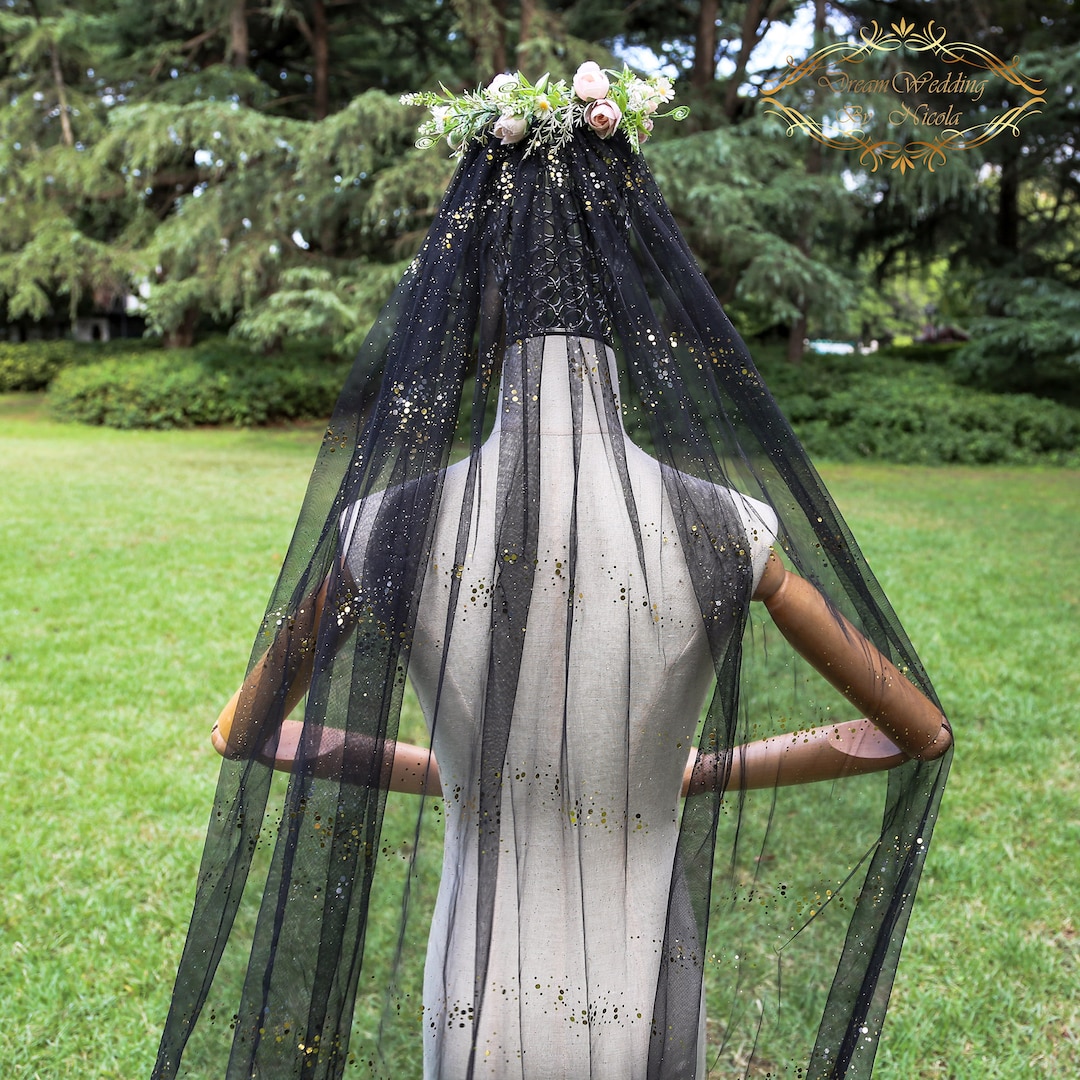 Gold Glittering Black Cathedral Wedding Veil Handmade Etsy gold-glittering-black-cathedral-wedding-veil-handmade-etsy