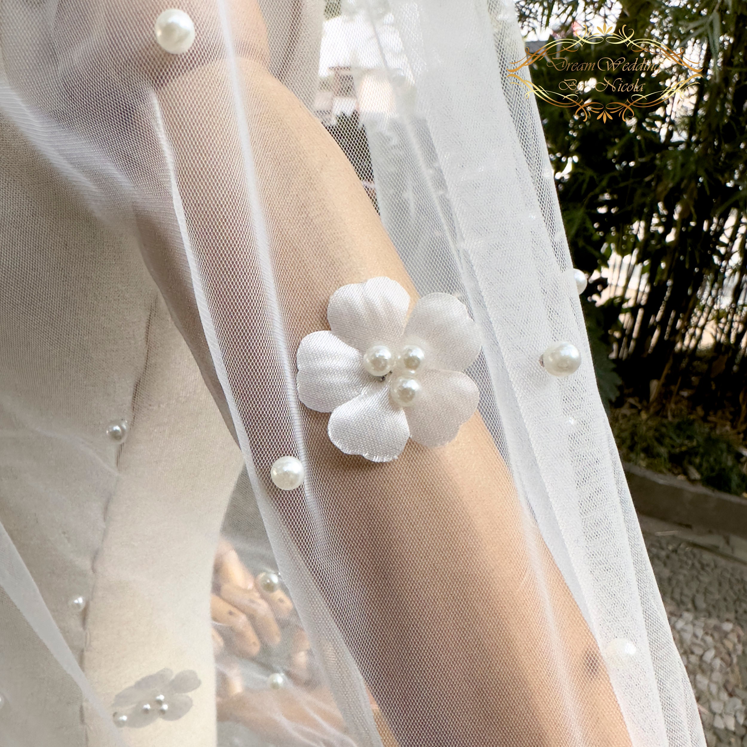 Pearl Flower Wedding Veil: Light Ivory Bridal Cathedral Veil