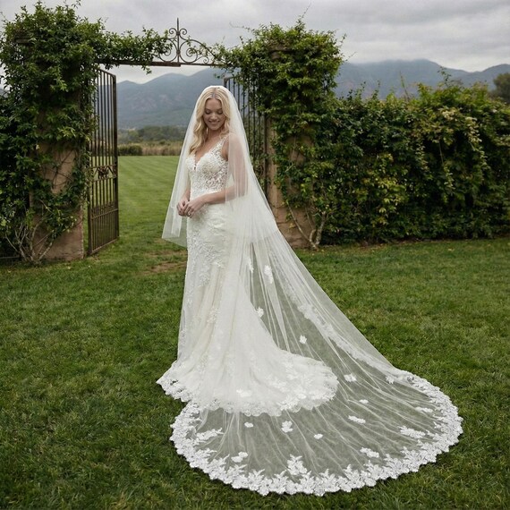 Ivory Tulle Lace Cathedral Bridal Veil Ivory wedding veil cathedral length V205C – Tulip Bridal main image 3