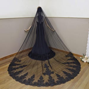 Black Cathedral Length Veil,Gothic Long Veil Black Lace Chapel Veil Custom,wedding veil with comb,one tier veil,Decorative bridal veil black