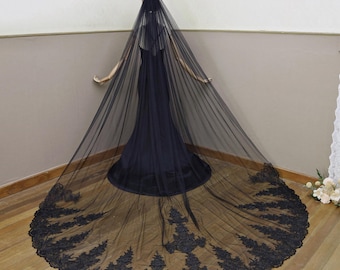 Black Lace Cathedral Wedding Veil: Gothic Bridal Veil