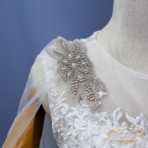 Pearl Cathedral Wedding Cape Veil: Glitter Laser Flocking Tulle