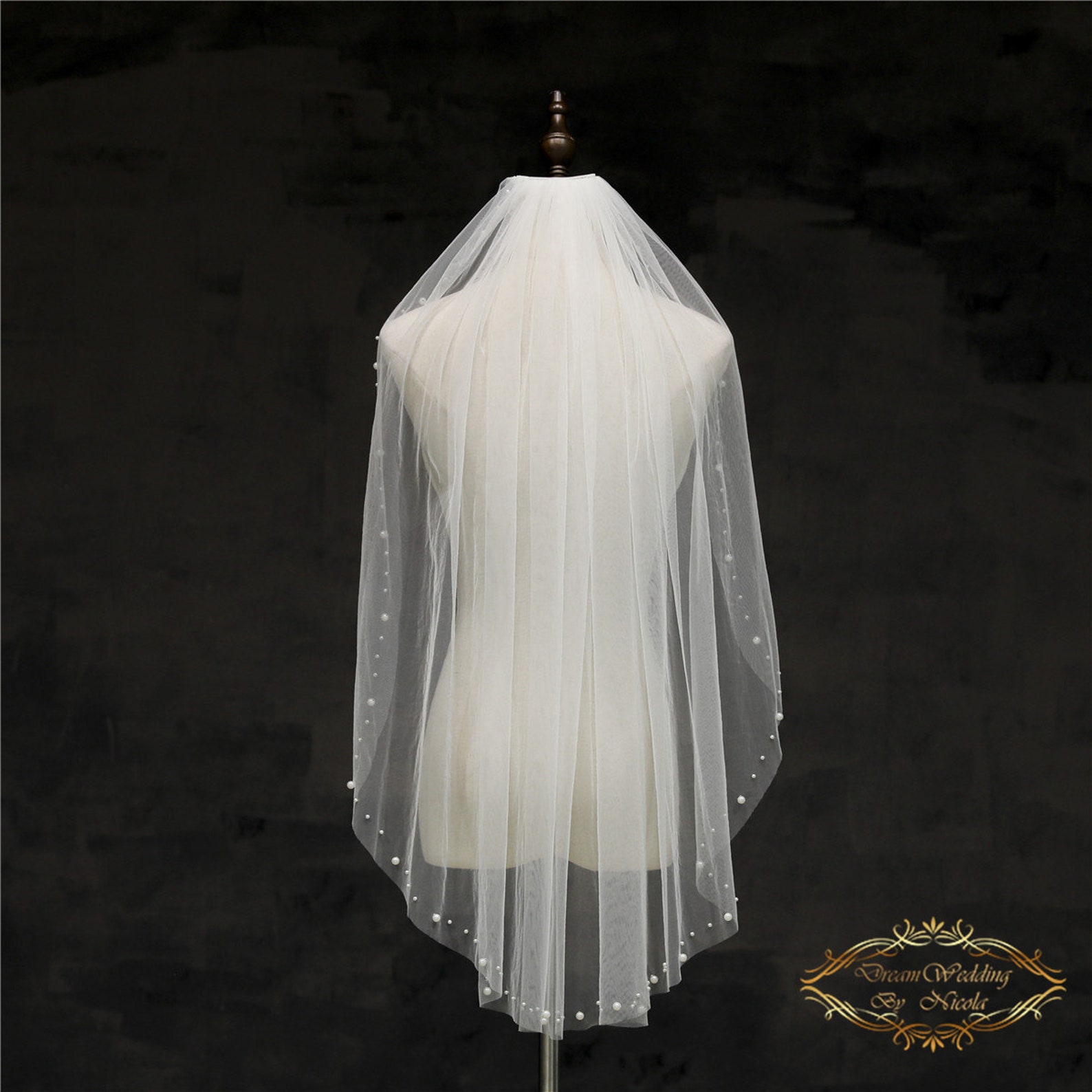 Simple pearl edge wedding veil fingertip veil bride fingertip Etsy