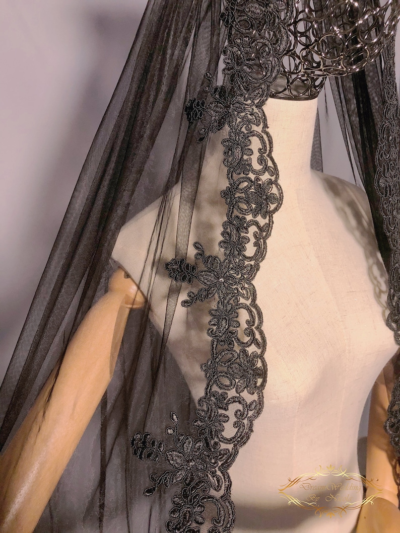 Black Lace Trim Wedding Veil Bride Single Layer Black Lace Etsy