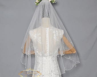 Handgefertigte Perlen Brautschleier Hochzeit: Glasperlen, Perlen, Pailletten, weiß, zwei-lagig
