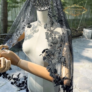 Neue Ballett Brautschleier mit schwarzer Spitze Hochzeit Kleid Fingerspitze schwarz Brautschleier mit Spitze Hochzeit Kathedrale Brautspitze Kundenspezifischer schwarzer Schleier