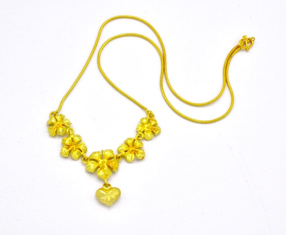 Heart Pikun Flower 22k 23k 24k Thai Baht Yellow Gold GP Necklace Pendant  Jewelry Women : Amazon.ca: Clothing, Shoes & Accessories