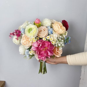 Spring Bridal Bouquet, Wildflowers Summer Wedding Bouquet, Boho Flower Bouquet,  Design in Peonies, Ranunculus , Daisy and Baby's Breath