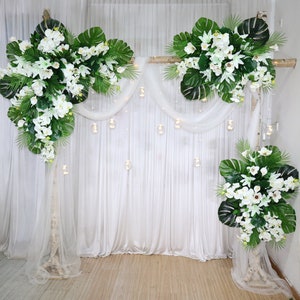 Arco floreale tropicale per matrimonio, festoni per arco, fondale per matrimonio, fiori per gazebo, realizzati con orchidee, calle e palma a ventaglio