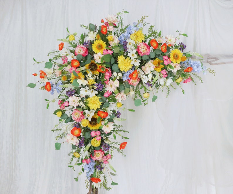 Wildflower Wedding Archway Flower, Spring Wedding Backdrop, Boho Arbour Gazebo Flowers,Design in Sunflowers, Daisies, Dahlia and Ranunculus Corner Swag