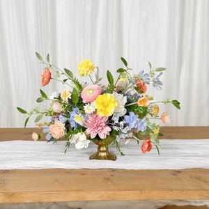 Centrotavola da matrimonio con fiori di campo pastello, fiori da tavolo bassi, decorazioni per tavoli da matrimonio, fiori per tavolo degli ospiti, fiori per tavolo principale, fiori per urne