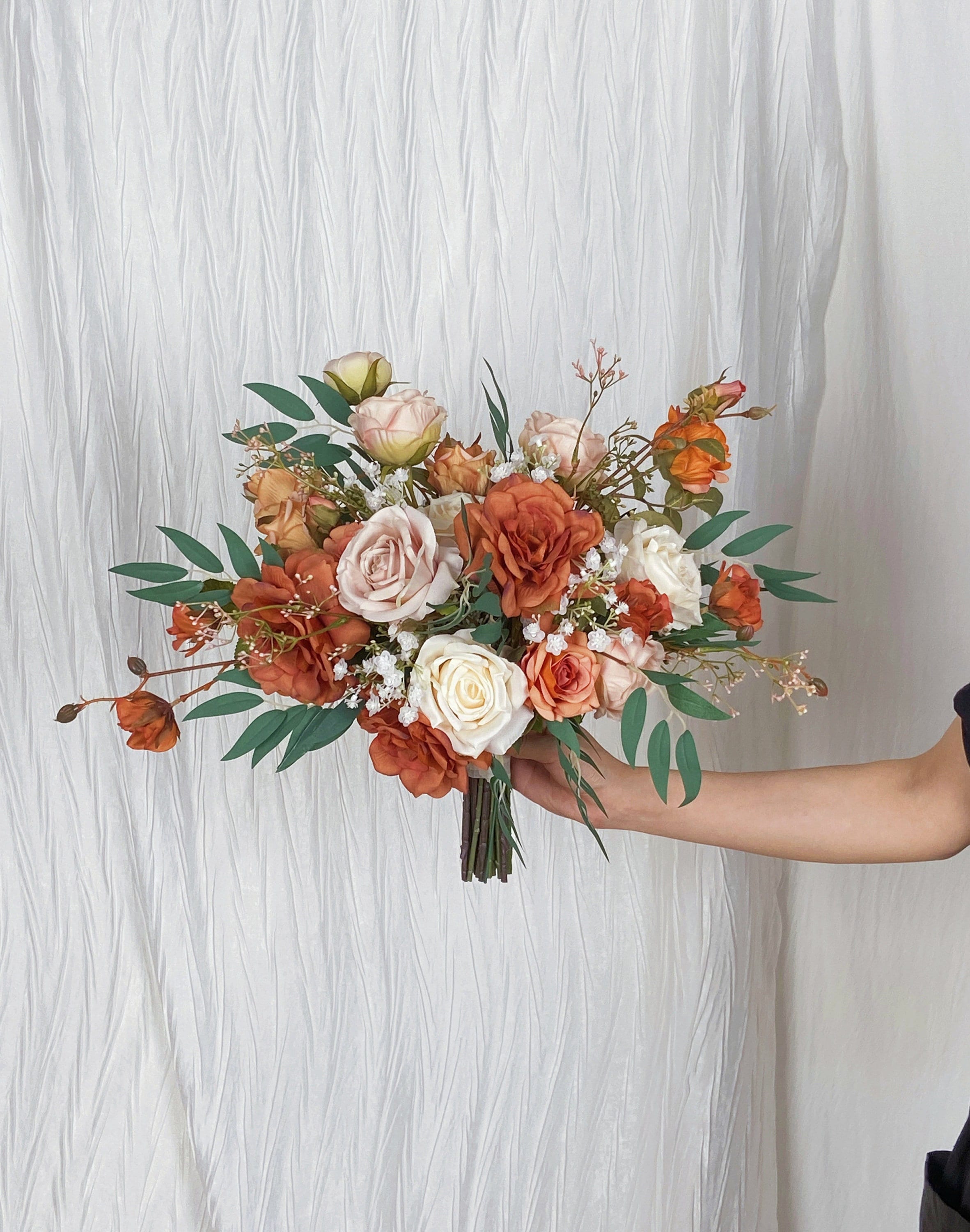 Ramo de novia bohemio en terracota, malva y marfil, flores para boda  otoñal, hecho con rosas, gitanos y ruscus italiano. - Etsy México, image size:2363x3000