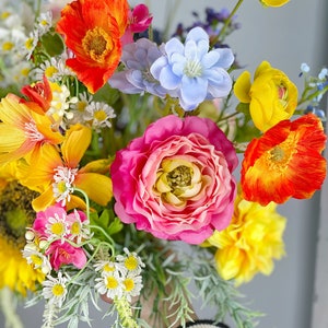 Wildflower Bridal Bouquet, Colorful Wedding Bouquet, Boho Flower Bouquet, Design in Sunflowers, Daisies, Dahlia and Ranunculus image 5