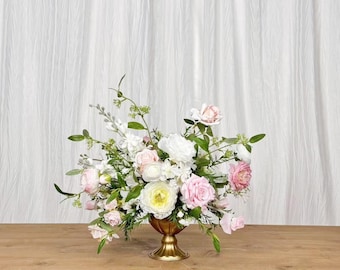Pink and White Wedding Centerpiece, Rustic Floral Table Decor