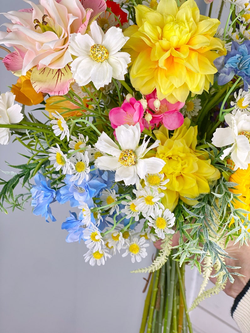 Wildflower Bridal Bouquet, Colorful Wedding Bouquet, Boho Flower Bouquet, Design in Sunflowers, Daisies, Dahlia and Ranunculus image 3