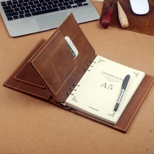 Capa de couro para fichário A5, capa personalizada de couro para fichário A5 com 6 argolas e suporte para bloco de papel, pasta de papel A5 recarregável, bloco de notas A5
