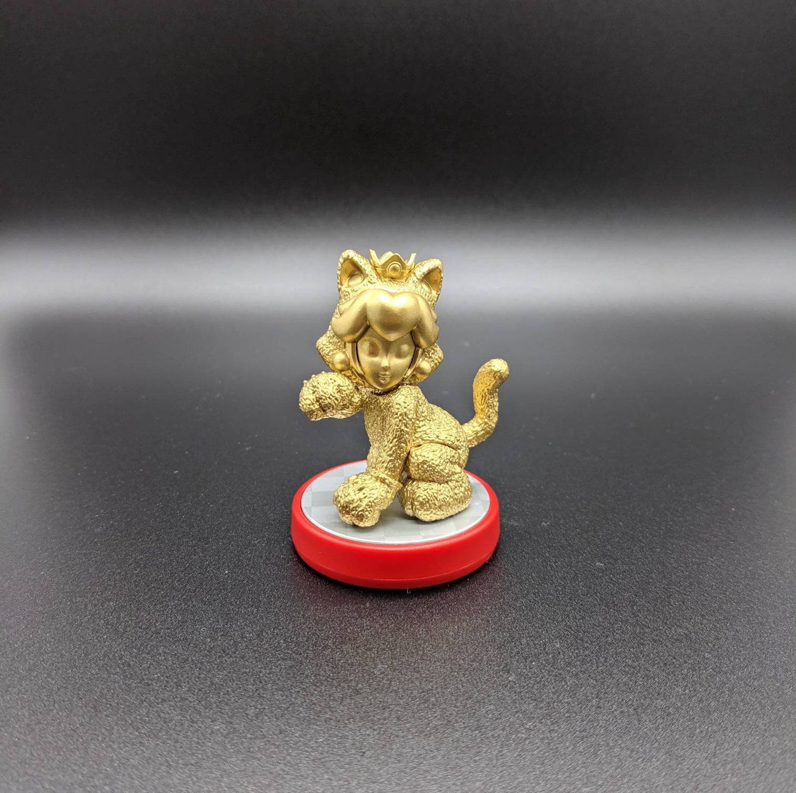 amiibo peach switch