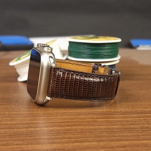 Brown Lizard Apple Watch Ultra-band, vervangende Apple Watch Ultra lederen band 49 mm, aangepaste Brown Lizard-band voor Apple Watch 49 mm.